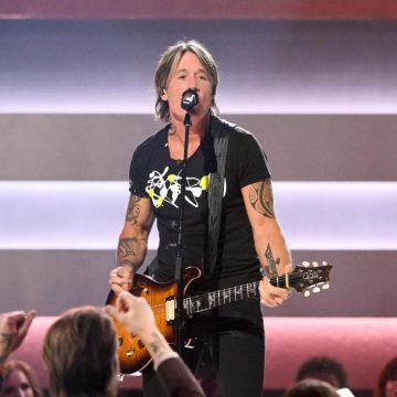 Keith Urban Names Inaugural Recipient of ‘Rising Star’ Scholarship