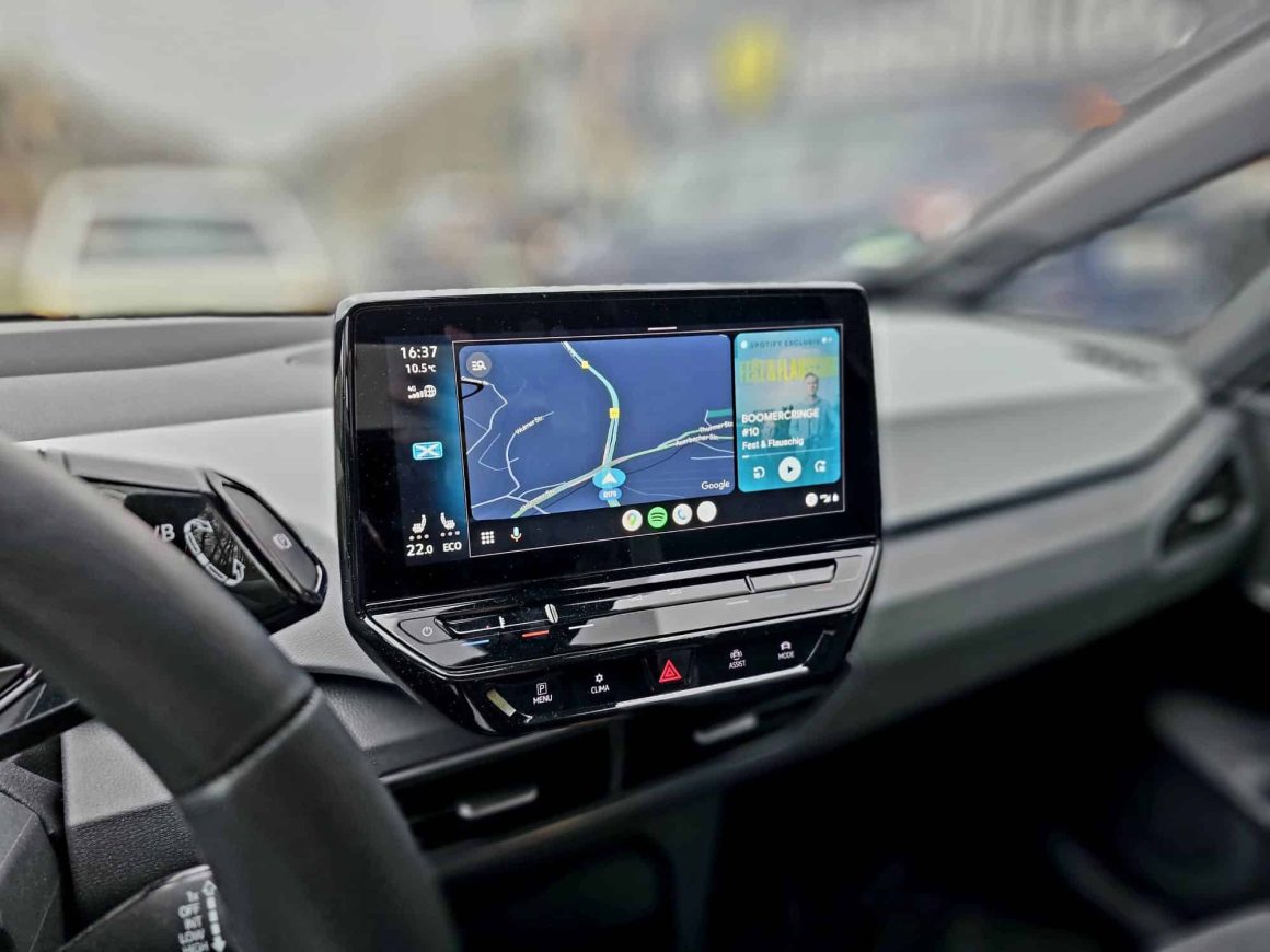 Google Maps in Android Auto: Bessere Anzeige für Straßennamen