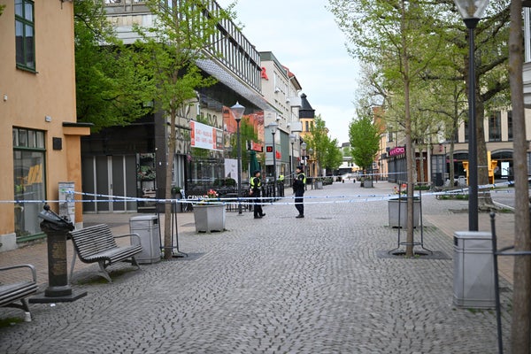 lilla-torg-was-cordoned-off-objects-had-to-be-examined.jpeg Lilla Torg was cordoned off – objects had to be examined
