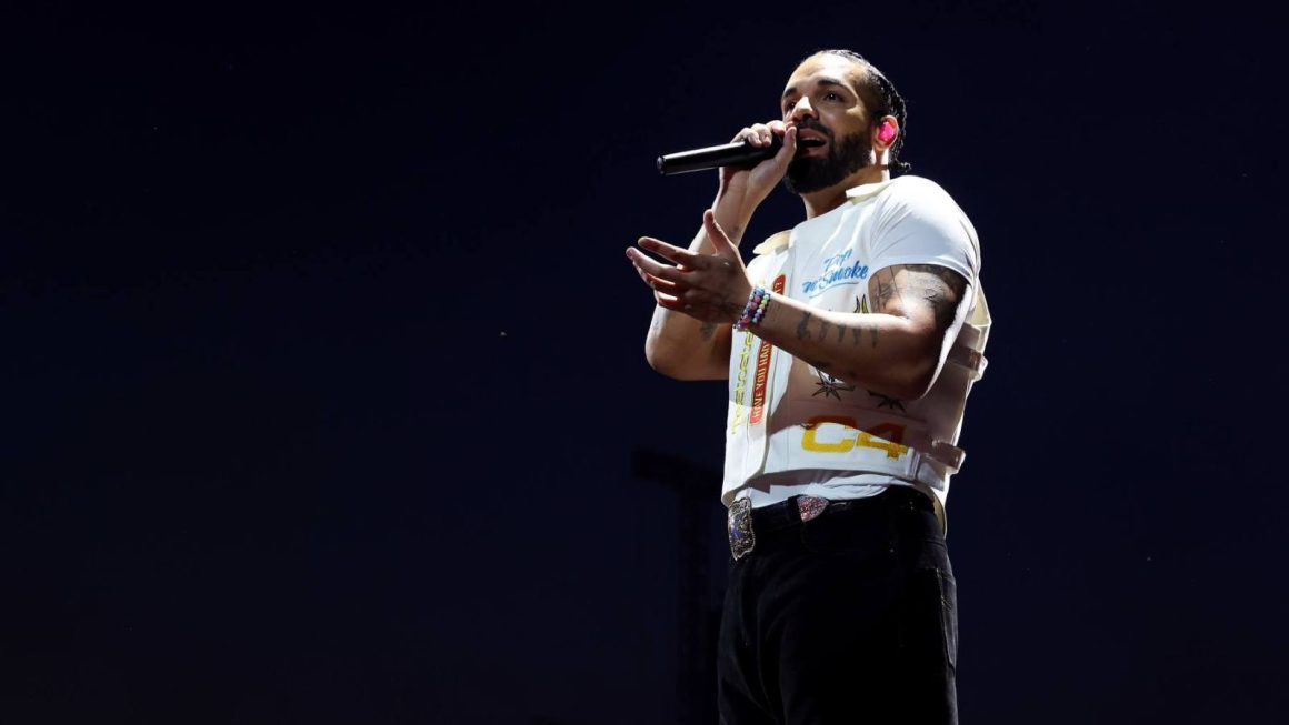 drake-reveals-that-his-father-has-cancer-on-iceman-track.jpg Drake Reveals That His Father Has Cancer on ‘Iceman’ Track
